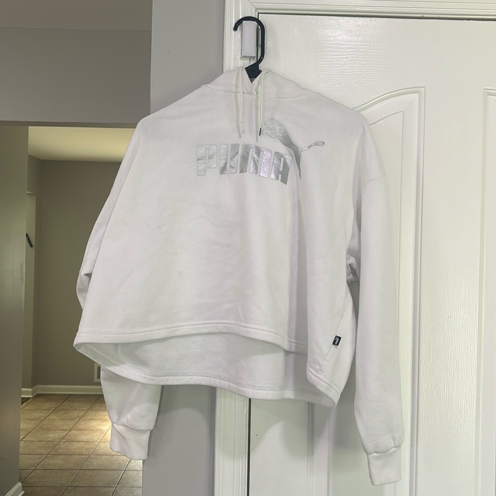 White  Puma sweatshirt